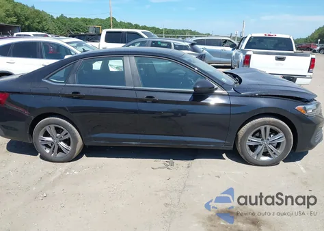 2024 Volkswagen Jetta 1.5T Se из США, поврежденный, VIN 3VW7M7BU9RM098044